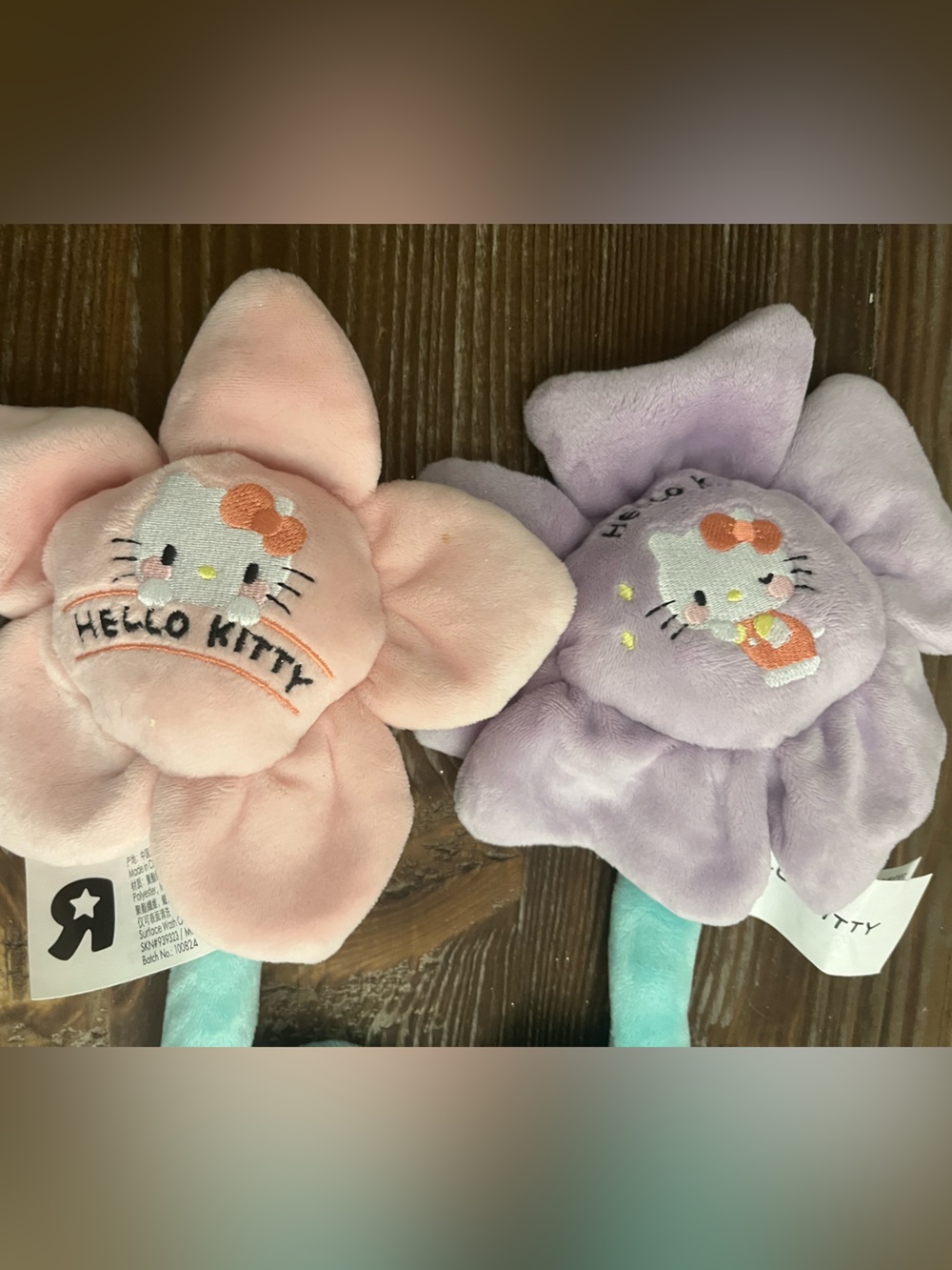 Hello Kitty Plush Flower Pair in Pink, Purple & Mint Green - Picture 2 of 9
